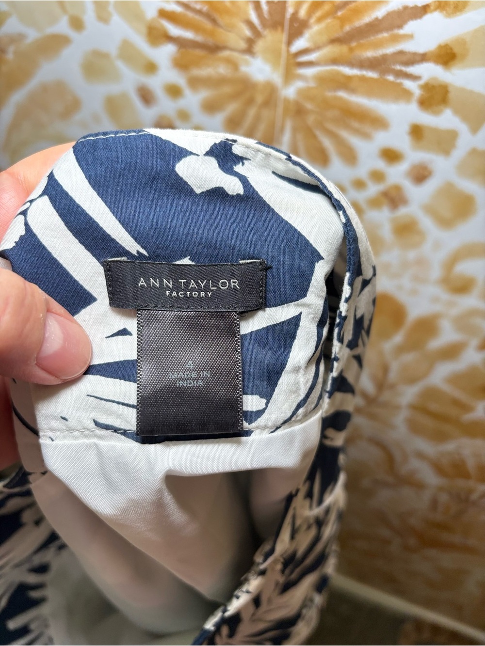 Ann Taylor Navy & White Tropical Palm Print A-Line Skirt | Summer Resort Coastal - Picture 3 of 9